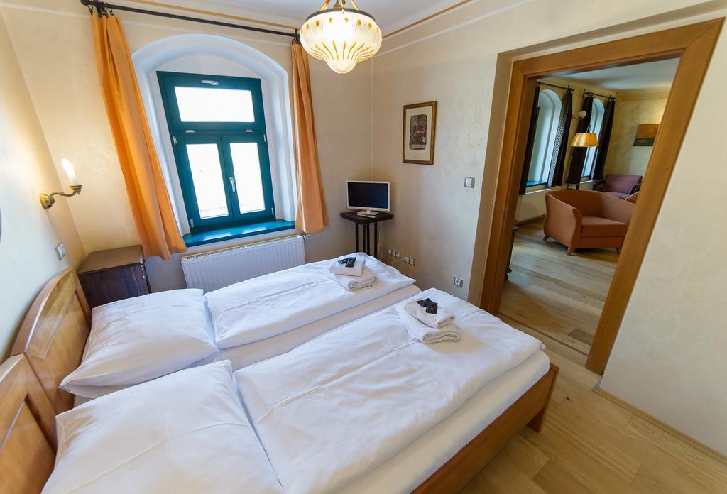 Český Krumlov U Zvonu Apartments מראה חיצוני תמונה