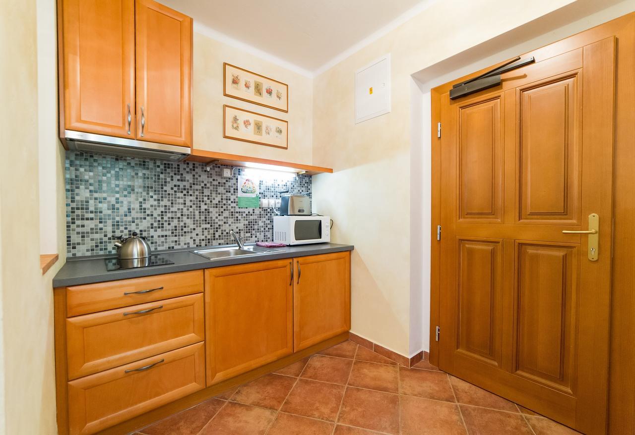 Český Krumlov U Zvonu Apartments מראה חיצוני תמונה