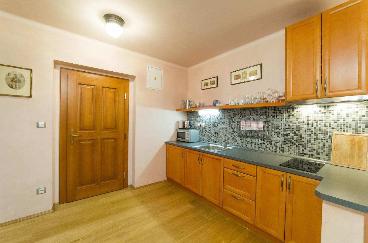 Český Krumlov U Zvonu Apartments מראה חיצוני תמונה