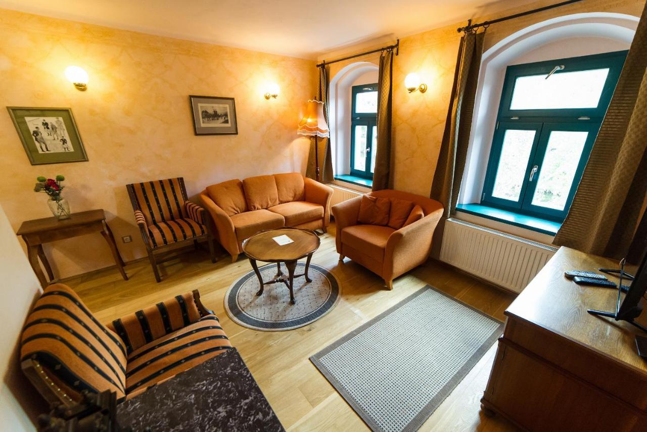 Český Krumlov U Zvonu Apartments מראה חיצוני תמונה