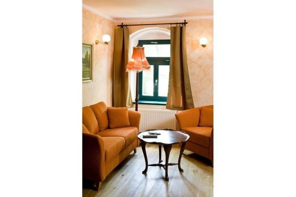 Český Krumlov U Zvonu Apartments מראה חיצוני תמונה